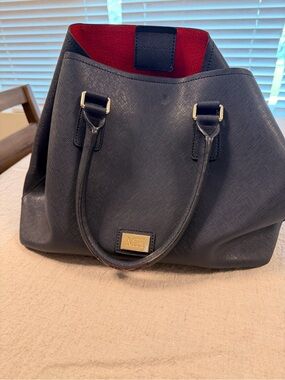 Mario Hernandez genuine leather purse